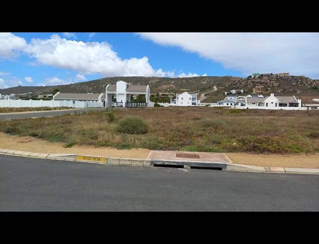 LAND FOR SALE IN SANDY POINT